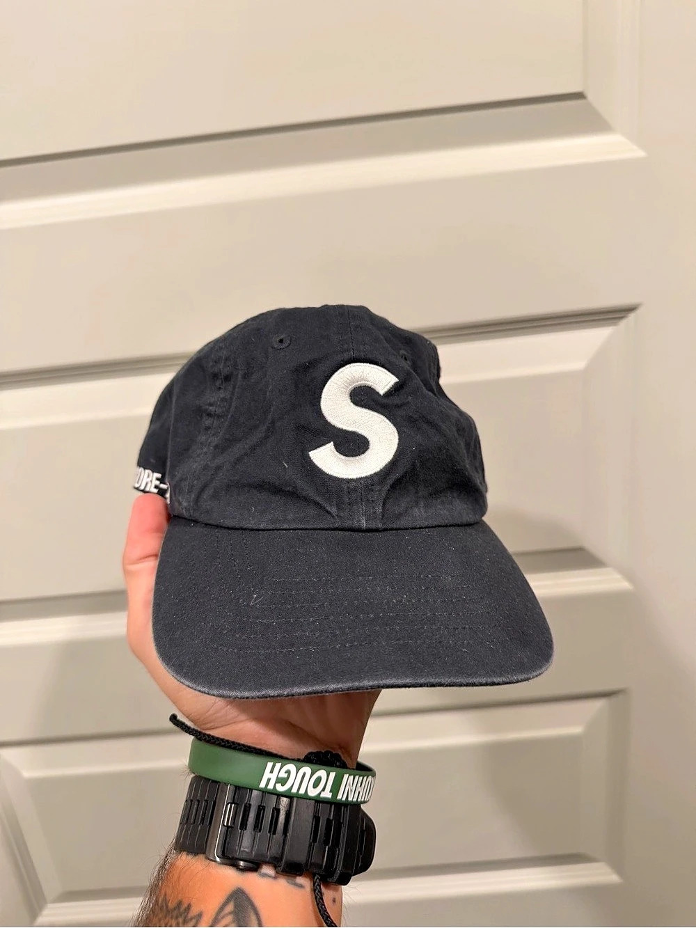 Supreme GORE-TEX S Logo 6-Panel Black Cap